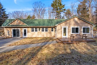 49 Clark Rd, North Berwick, ME 03906