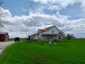 3902 E 12000n Rd, Peotone, IL 60468