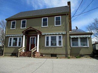 267 W Main Rd, Middletown, RI 02842