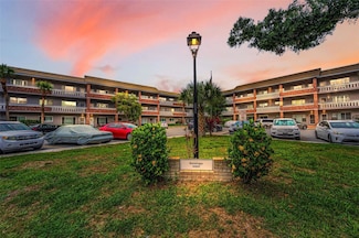 2460 Persian Dr Unit 54, Clearwater, FL 33763