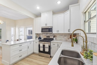 705 E Woodlawn Ave, San Antonio, TX 78212