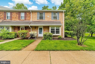 11 Oleander Ct, Lawrence Township, NJ 08648