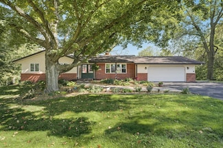 5306 Fannon Ave SE, Delano, MN 55328