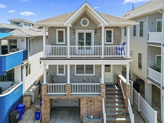 18 Illinois Ave Unit upper, Long Beach, NY 11561