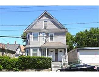 18 Phillips St, Lawrence, MA 01843