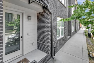 280 W 16th St, Chattanooga, TN 37408
