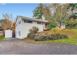 6405 SW Radcliffe St, Portland, OR 97219