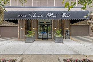 2144 N Lincoln Park W Unit 23B, Chicago, IL 60614