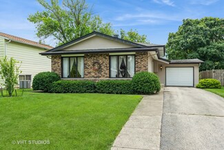 1516 E Lowden Ave, Wheaton, IL 60189