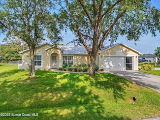 701 Agena Ave NW, Palm Bay, FL 32907
