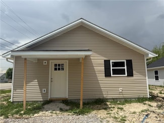 200 E Walnut St, Crothersville, IN 47229