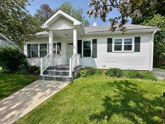 5 Beverly Ct, Saint Albans, VT 05478