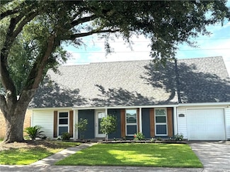 536 Oak Allee Dr, La Place, LA 70068