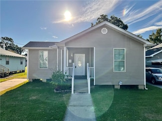 610-14 N Woodlawn Ave, Metairie, LA 70001