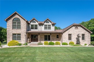 1135 Laurelview Dr, Latrobe, PA 15650
