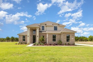 7040 Champion Rd, Midlothian, TX 76065