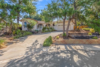 5008 Tanaka Ct, Fair Oaks, CA 95628