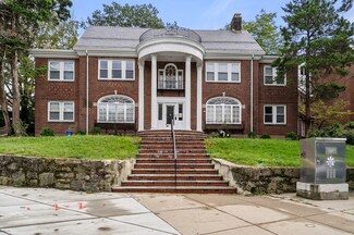 332 Jamaicaway Unit 206, Jamaica Plain, MA 02130