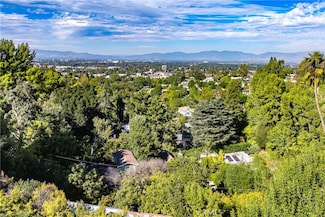 3721 Ventura Canyon Ave, Sherman Oaks, CA 91423