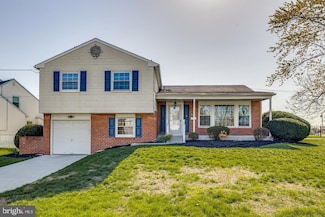 6 S Syracuse Dr, Cherry Hill, NJ 08034