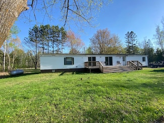 5237 County Road 12, Kettle River, MN 55757