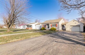 1030 W Vest St, Scottsburg, IN 47170