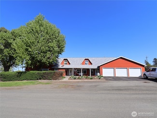 455 E Broadway, Reardan, WA 99029