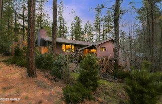 3919 N Paradise Rd, Flagstaff, AZ 86004