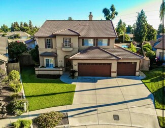 149 Jackson Ave, Tulare, CA 93274