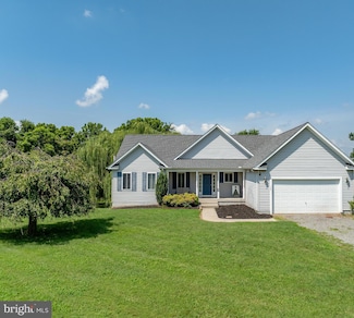125 Lake Ct, Bumpass, VA 23024
