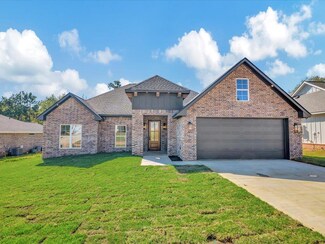 310 Clear View Ln, Nacogdoches, TX 75965