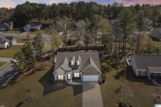 301 Country Side Cir, Calera, AL 35040