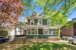 335 E 18th St, Brooklyn, NY 11226