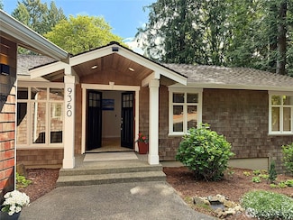 9360 SE 68th St, Mercer Island, WA 98040