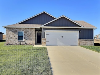 1705 Casey, Newton, KS 67114