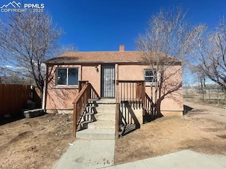 912 Baltic St, Colorado Springs, CO 80903