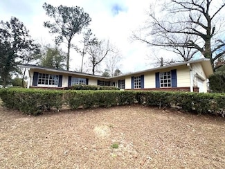 87 Longleaf St, Chattahoochee, FL 32324