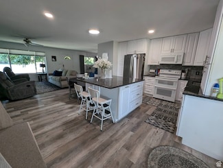 1704 Sorrento Dr, Woods Cross, UT 84087