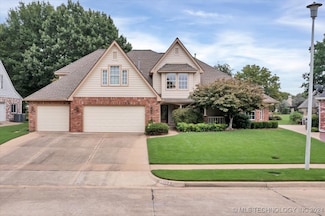 8609 S 7th St, Broken Arrow, OK 74011