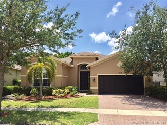 19314 Seneca Ave, Weston, FL 33332