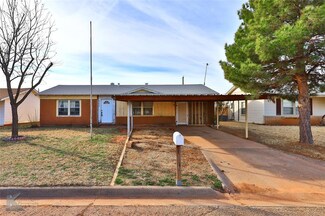 4517 Clover Ln, Abilene, TX 79606