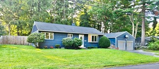 32 Crestwood Dr, Northborough, MA 01532