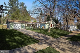 1721 Stratton Rd, Crofton, MD 21114