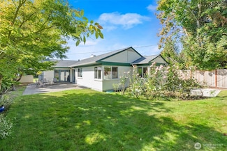 3242 Maringo Rd SE, Olympia, WA 98501