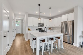 2087 Oakwood Ave Unit 12,, Nashville, TN 37207