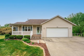 816 Lake Summerset Rd, Davis, IL 61019