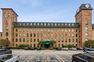 300 Front St Unit 107, Pawtucket, RI 02860