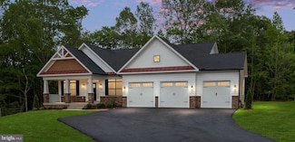 35 Longwood Dr, Stafford, VA 22556