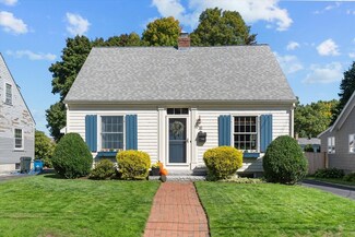 10 Adams St, Newburyport, MA 01950