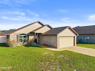 324 Michele Dr, Panama City, FL 32404
